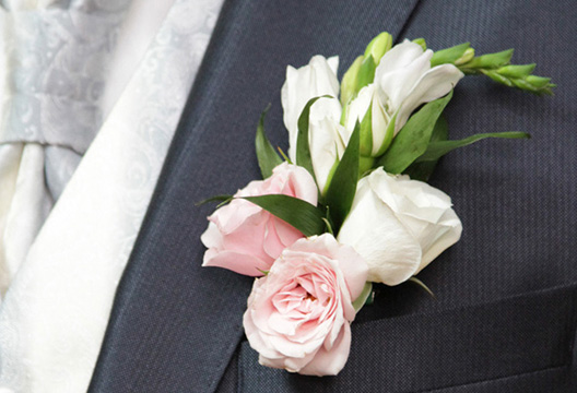 Бутоньерка 106