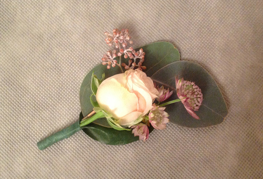 Бутоньерка 131