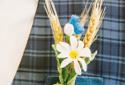 Бутоньерка 38