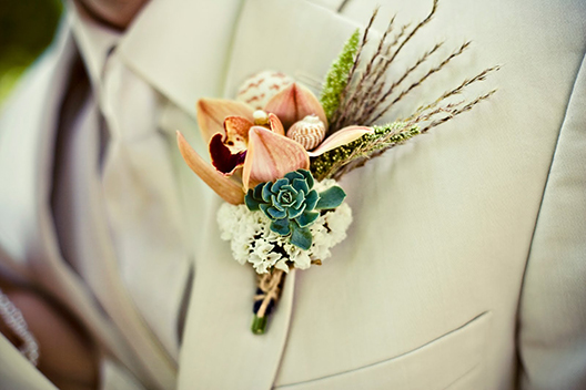 Бутоньерка 69